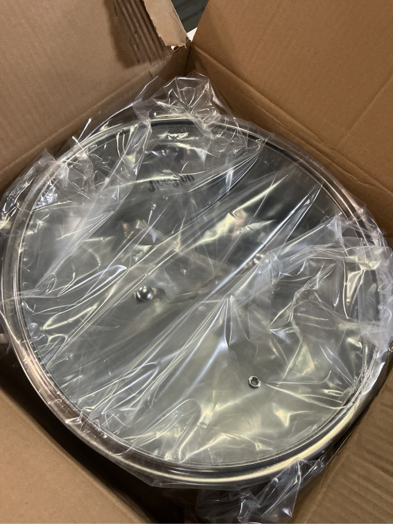 Condition photo showing New/Like New for vocvoi saute pan,7 quart saute pan,stainless steel cookware,skillet,12.5 inch stainless steel saute pans with lid,dishwasher and oven safe, works on all cooktops 7qt