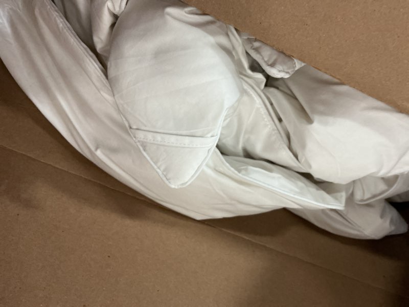 Condition photo showing As Is for Hotel Grand Luxury White Goose Feather Down Fiber Comforter Twin Size, 100% Cotton All Season Duvet Insert Twin, Medium Warmth Bedding Comforter with 8 Corner Loops, White 68x90 Inch All Season Twin