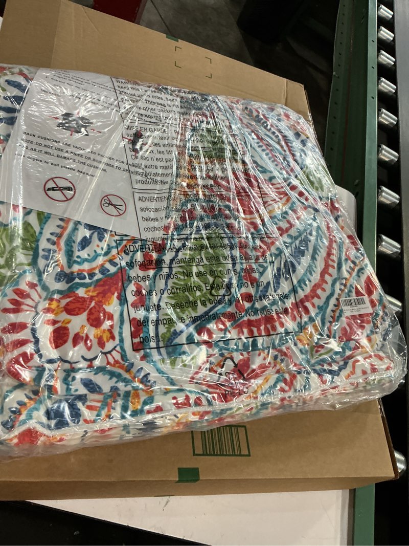 Condition photo showing New/Like New for jmgbird outdoor deep seat chair cushions set 22x22 inch weather resistant patio furniture cushions with ties paisley patten 22"×22"