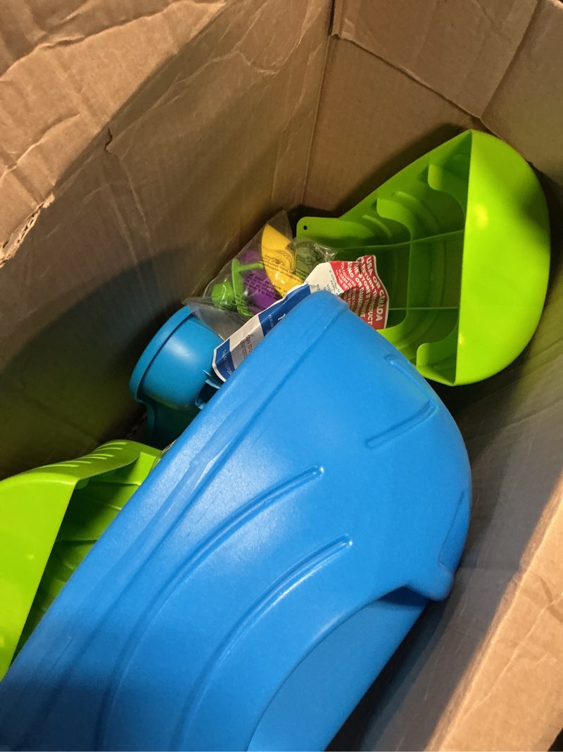 Condition photo showing Good Condition for Step2 Rain Showers Splash Pond Water Table, Kids Water and Sand Activity Sensory Playset, Summer Outdoor Toys, 13 Piece Water Toy Accessories, For Toddlers 1.5+ Years Old, Blue & Green