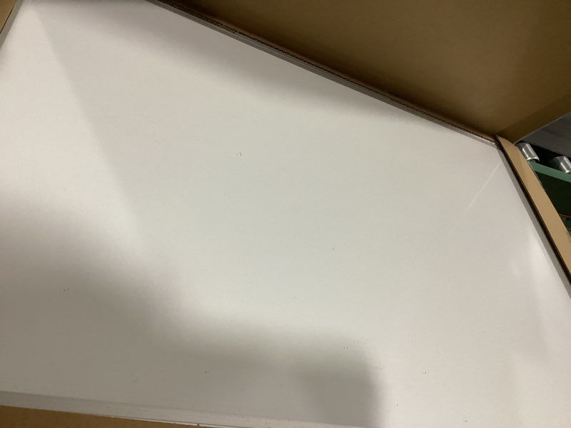 https://lotting-media.assets.bidfta.com/lotting_425a88ae-1703-4fb0-9ac9-6724319c5262