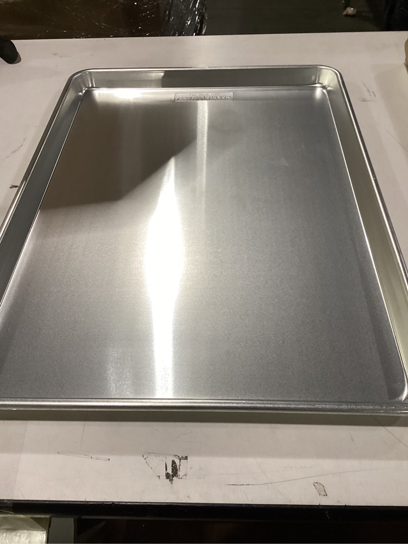 Condition photo showing Good Condition for Nordic Ware Extra Large Baking Sheet, 21 x 15 inches, XL Big sheet pan Natural Uncoated Aluminum, Reinforced Steel Rim Prevents Warping, 1pk Big Sheet