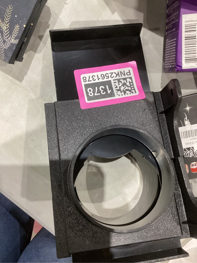 Condition photo showing Good Condition for POWERTEC 70358 4 Inch Wall Mounting Blast Gate with Bracket, Threaded Dust Collection Fitting - 1 Pack 4" Wall Mount Blast Gate