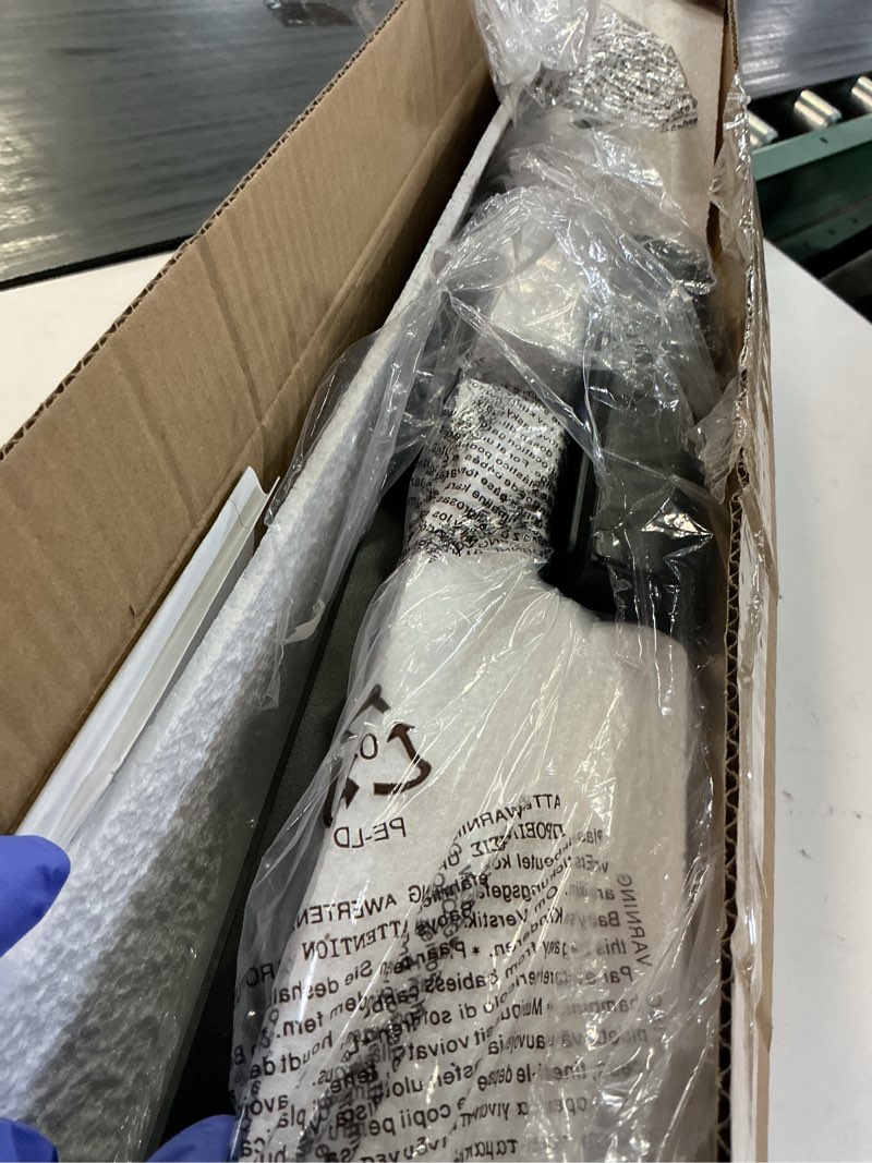 Condition photo showing Good Condition for volisun modern bathroom vanity light 31.5 inch, 28w dimmable 5cct led bathroom light fixture over mirror, black bar vanity light for bathrooms mirror cabinets bedroom-etl certificated