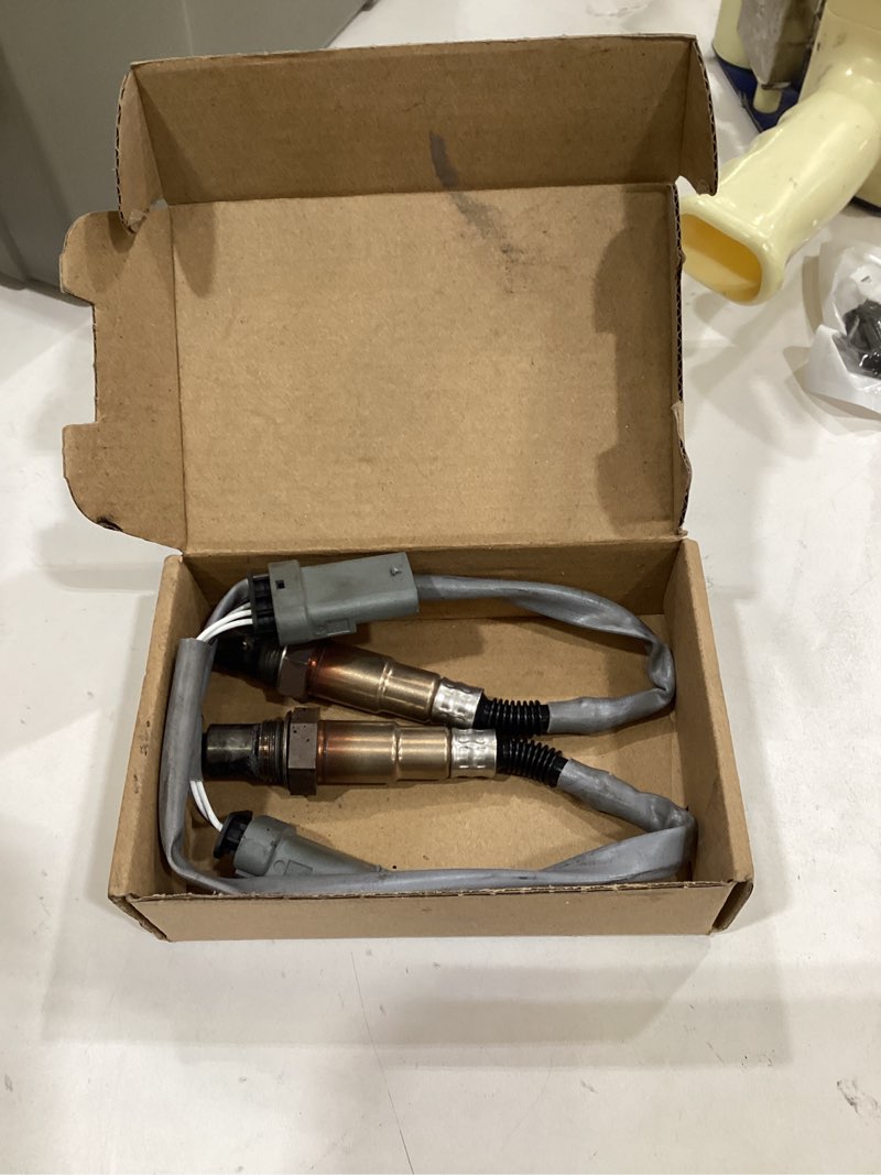 Condition photo showing Good Condition for 2Pcs Oxygen O2 Sensor 12701634 Upstream Downstream Compatible with 2016-2019 Chevy Cruze, Spark Trax,2016-2022 Buick Encore, 1.4L 1399cc, Malibu Equinox Volt, GMC Terrain 1.5L, Replace # 12701634