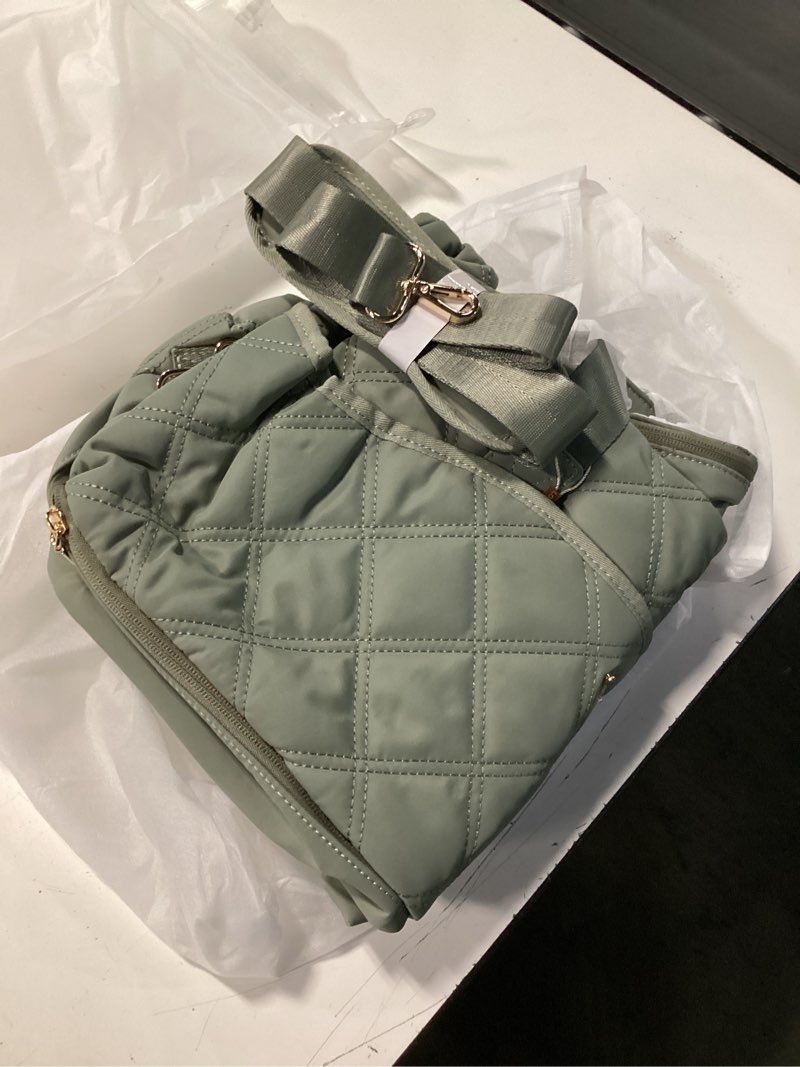 Condition photo showing Good Condition for lovevook weekender bags for women with shoe compartment, lightweight travel duffle bag, hospital overnight bags, personal item carry on bag for gym (sage - green, 35l - medium) sage - green 35l - medium
