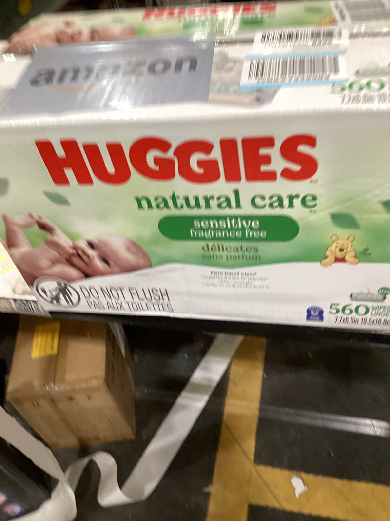 Condition photo showing New/Like New for Huggies Natural Care Sensitive Baby Wipes, Unscented, Hypoallergenic, 99% Purified Water, 10 Flip-Top Packs (560 Wipes Total) 56 Count (Pack of 10)