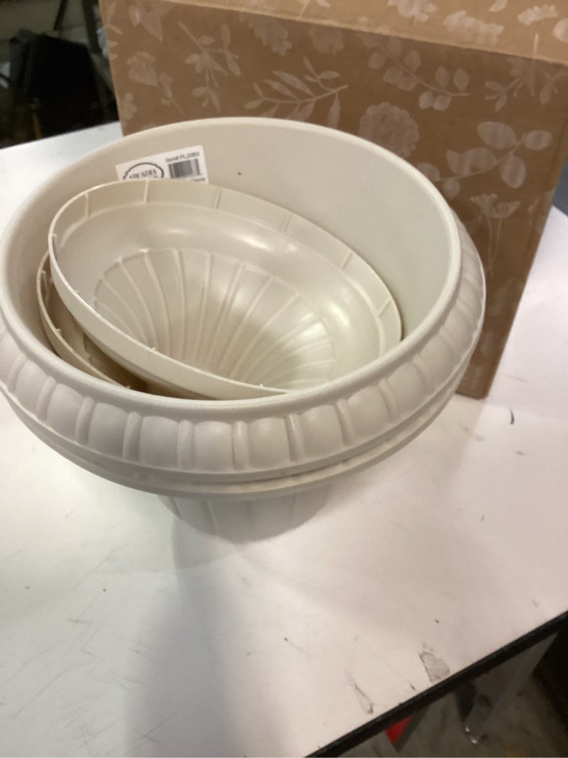 Condition photo showing Good Condition for Arcadia Garden Products PL20BG Classic Traditional Plastic Urn Planter Indoor/Outdoor, 10" x 12", Beige Beige 10" x 12"
