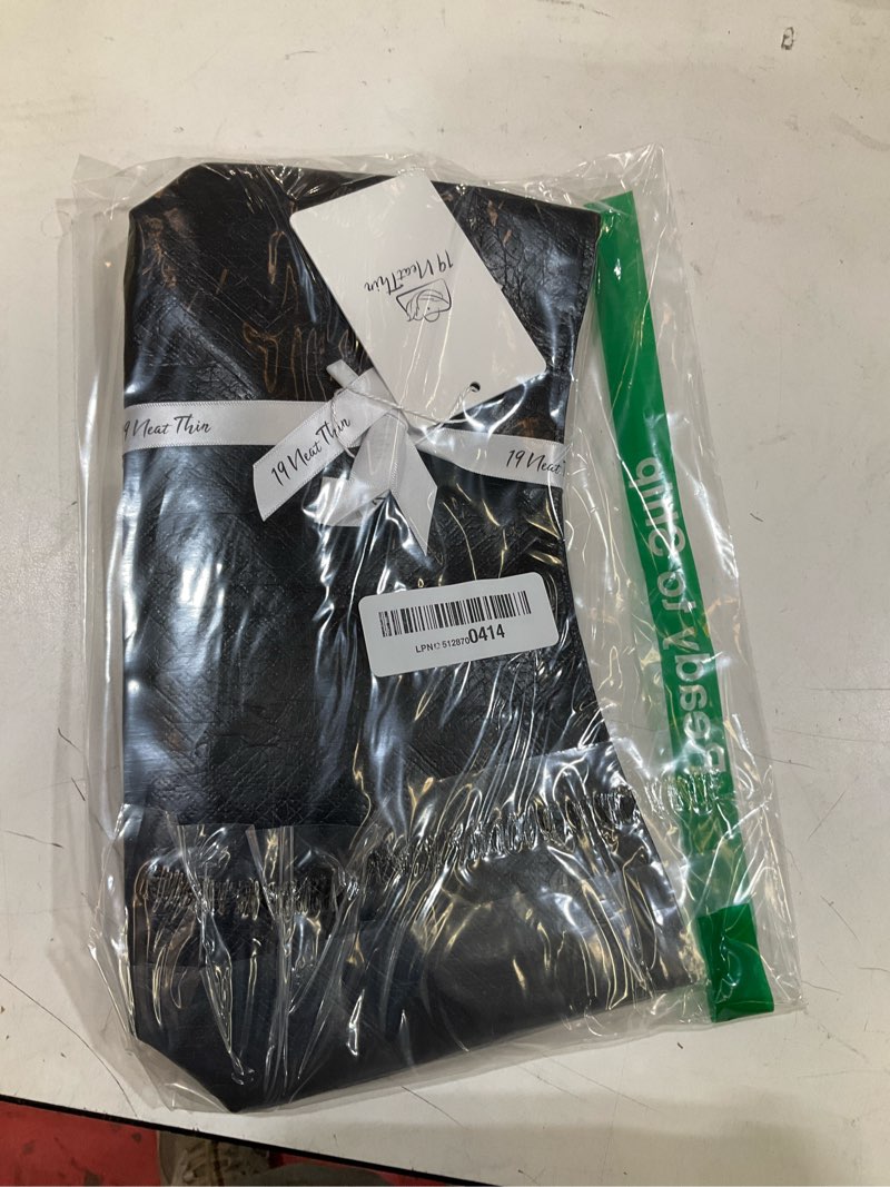 Condition photo showing Good Condition for lightweight purse insert, waterproof surface and silky satin interior, fit for brooklyn 28 (with zipper and bottle holder, black) black fits brooklyn 28