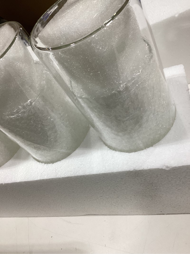 Condition photo showing New/Like New for 16 pack glass cylinder vases 4,6,8,10 inch tall clear flower vase hurricane floating candle holder for table centerpiece wedding home decor 16 pack (4,6,8,10 inch )