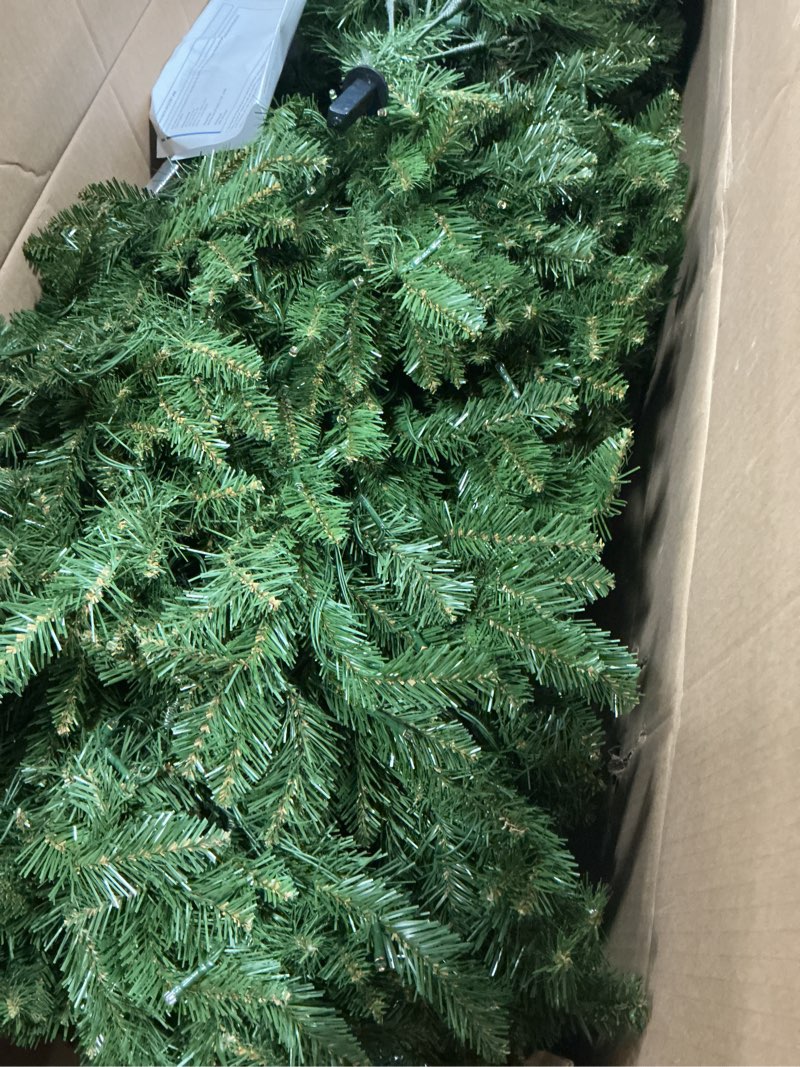 Condition photo showing Good Condition for Garvee 9ft Christmas Tree, Green, North Valley Spruce, Includes Stand, Two Light and Shadow Effects, National Tree, Prelit Christmas Tree