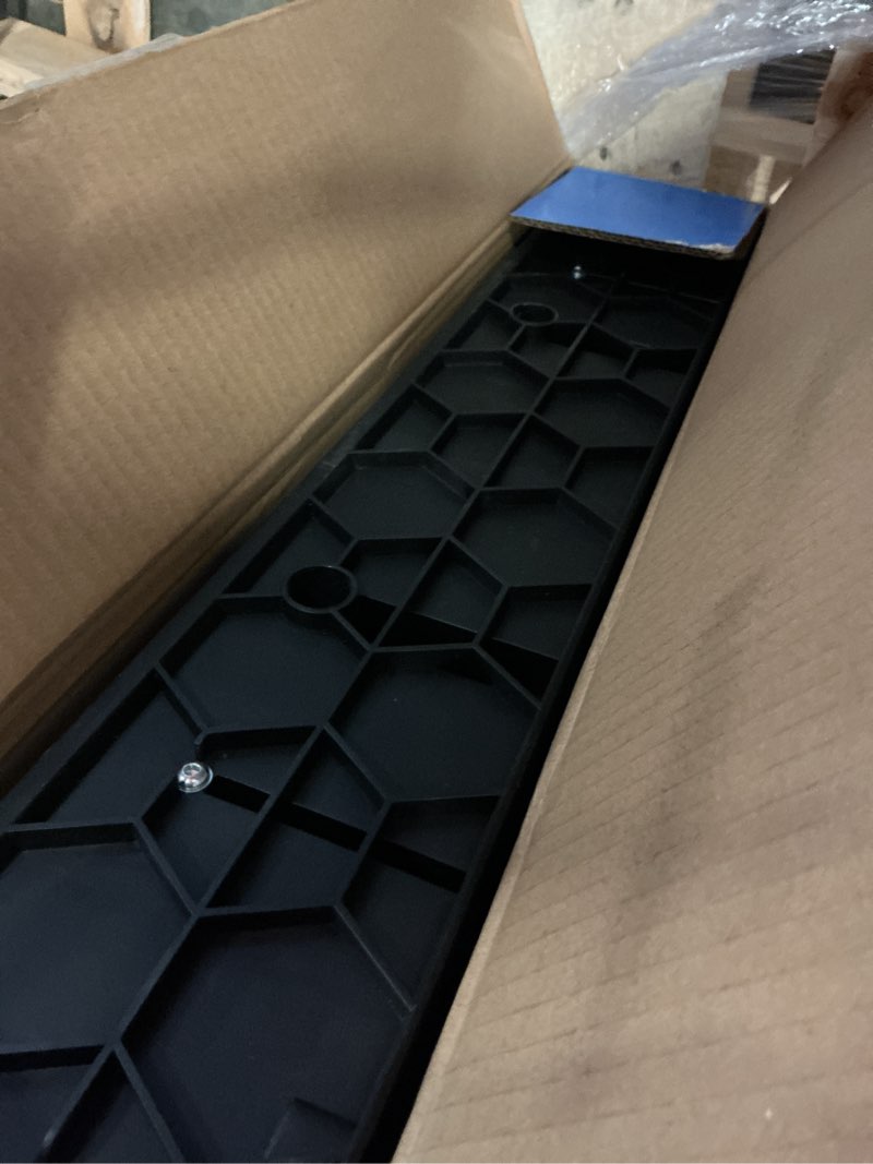 Condition photo showing Good Condition for kobalt 34.25-in l x 32-in h black/blue plastic portable work bench