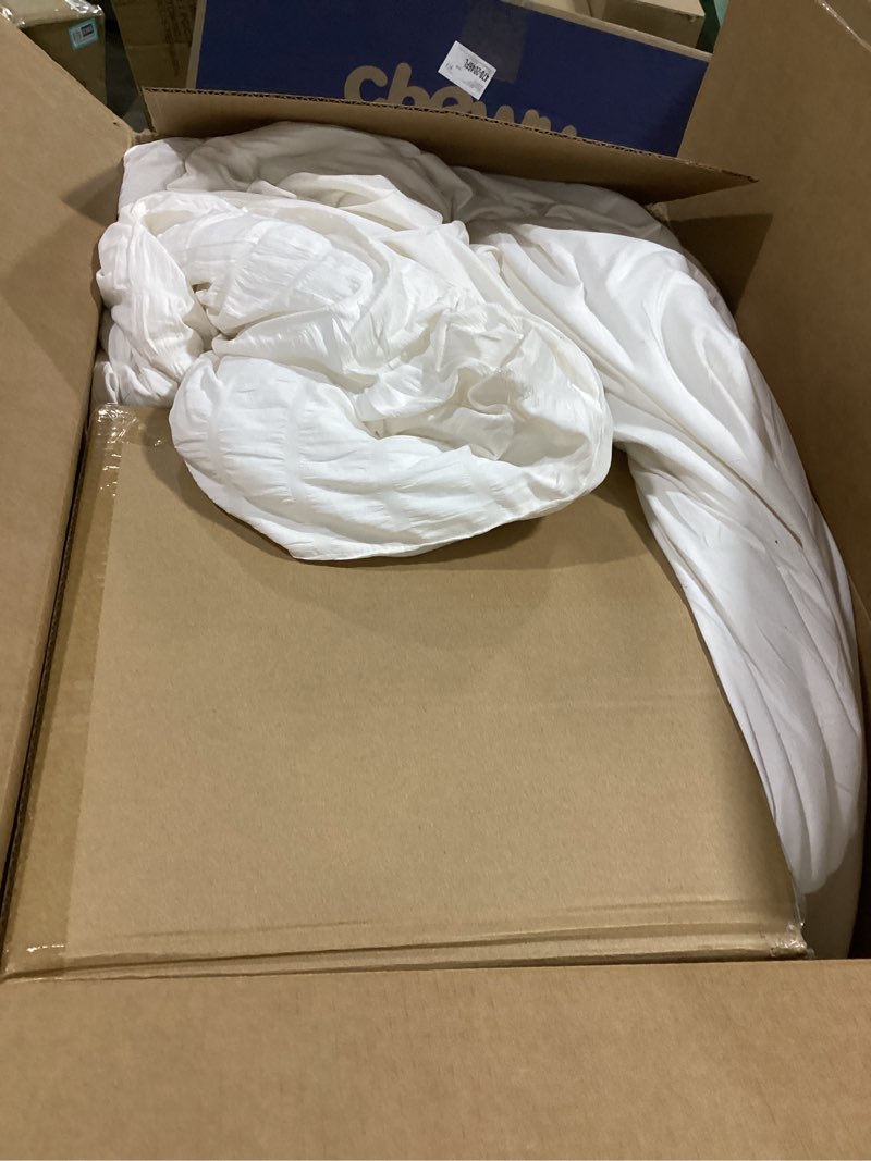 Condition photo showing Good Condition for Beige Twin/Twin XL Comforter Set - 2 Pieces Seersucker Lightweight Bedding Comforter Sets (1 Soft Fluffy Comforter & 1 Pillowcase) - All Seasons Cozy Modern Bed Sets for Women Men 02beige Twin (68''*90'')