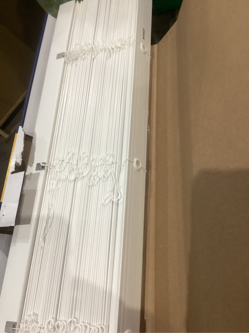 levalor 2 in faux wood blind 32x64 in white