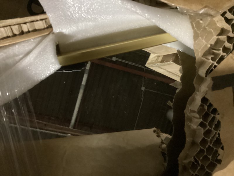 rectangle corner rounded aluminum medicine cabinet incomplete