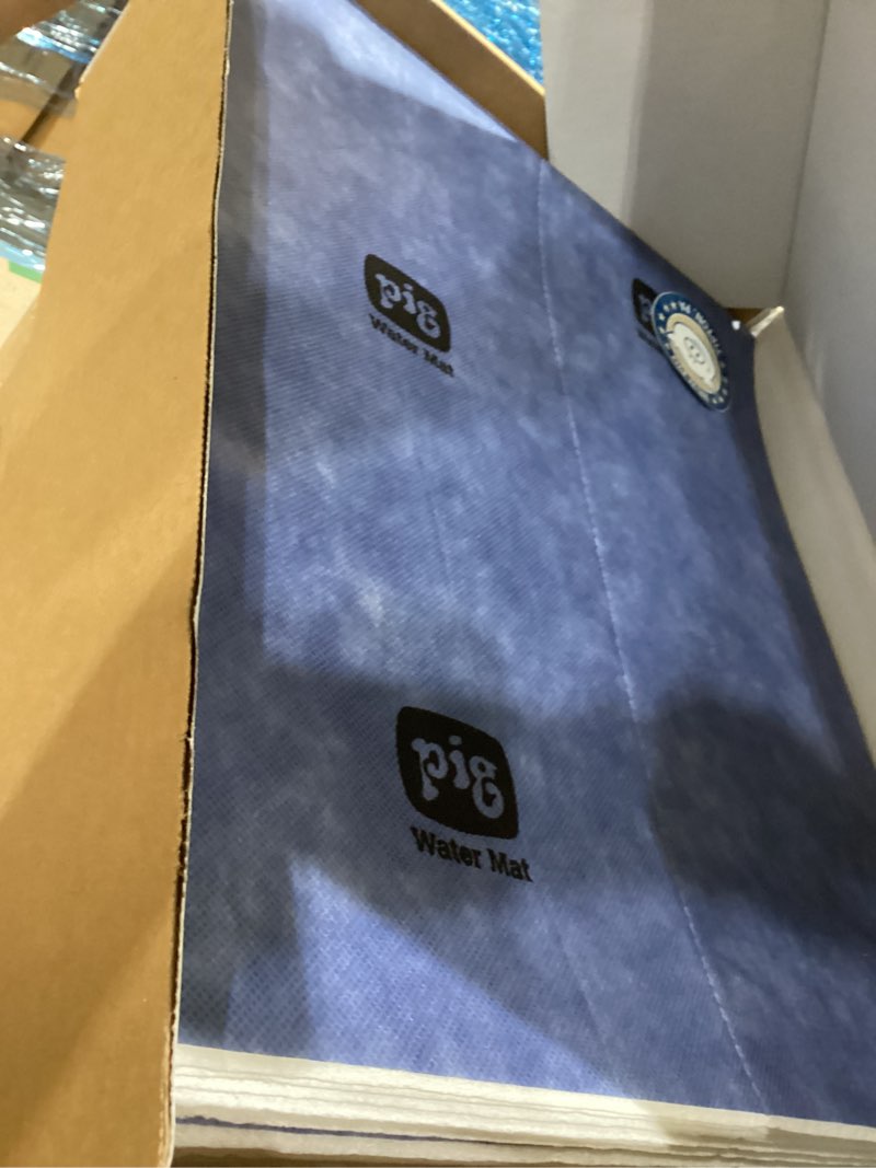 Condition photo showing Good Condition for pig water absorbent mat - reusable - 20 pack - 15" x 19" pads - pm50566