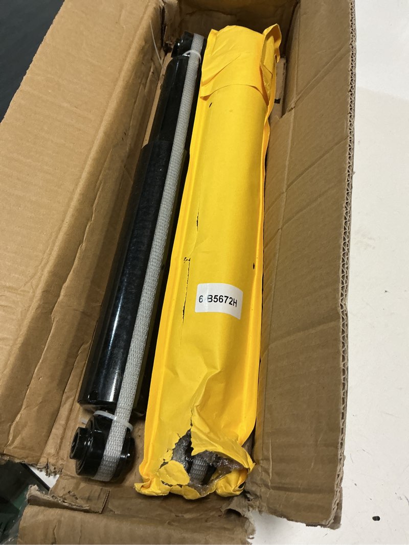 Condition photo showing Good Condition for Rear Shocks Absorbers,ECCPP Gas Shocks for Dodge for Ram 1500 2009-2010,2011-2018 for Ram 1500,2019-2020 for Ram 1500 Classic Pair Shocks with KG54342