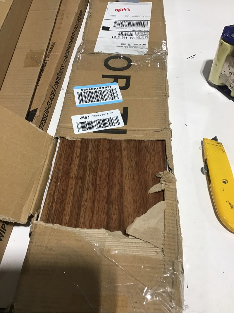 Condition photo showing Good Condition for Reddish Brown Peel and Stick Floor Tile 12-Pack 18 Sq.Ft Luxury Thicken Vinyl Wood Plank Self Adhesive Waterproof DIY Flooring for Bedroom Bathroom Living Room 36In×6In Reddish Brown 12