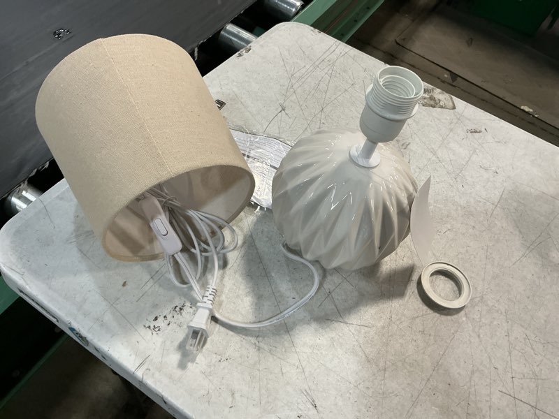Condition photo showing Good Condition for white ceramic table lamp, geometric textured small bedside lamp with linen shade, mid century modern nightstand lamp for bedroom living room reading room, h 12" x w 6.7", 7w led bulb included 1 pack