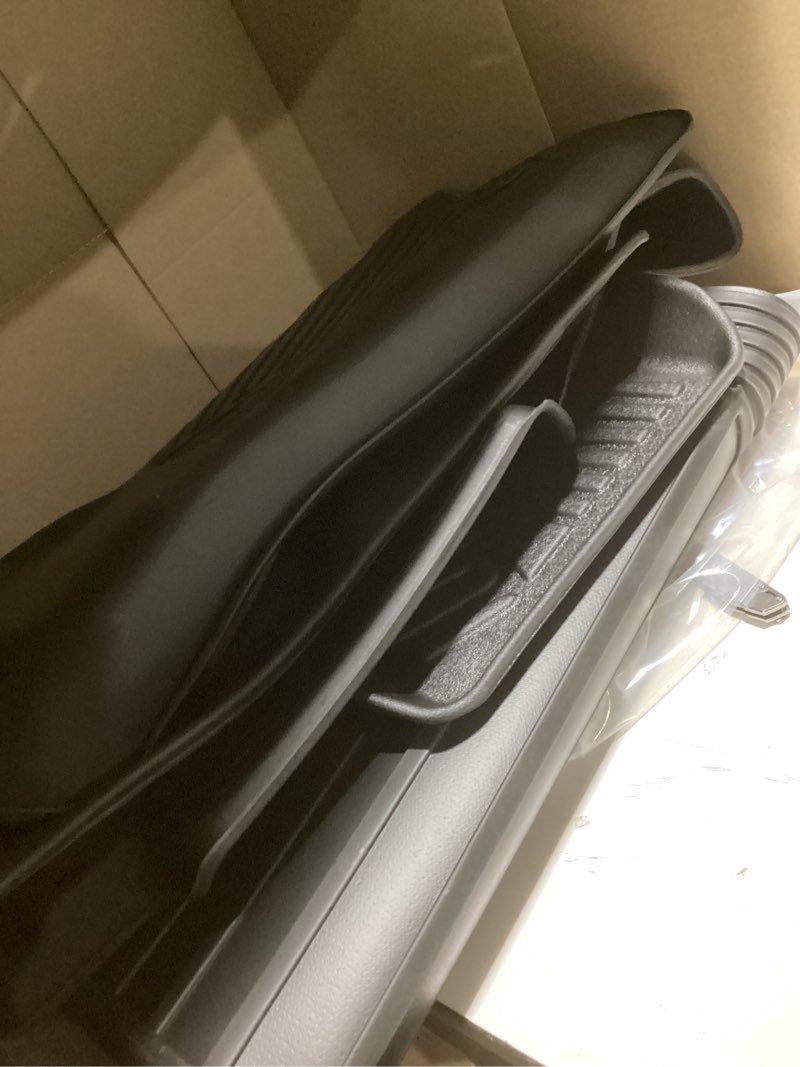 Condition photo showing Good Condition for similar to cartist floor mats for 2025 2026 chevrolet equinox fuel (not for ev) all weather cargo liner for chevy equinox accessories tpe carpet protection (floor mat+trunk mat+backrest mats) 3)chevy equinox ?25-26?full set