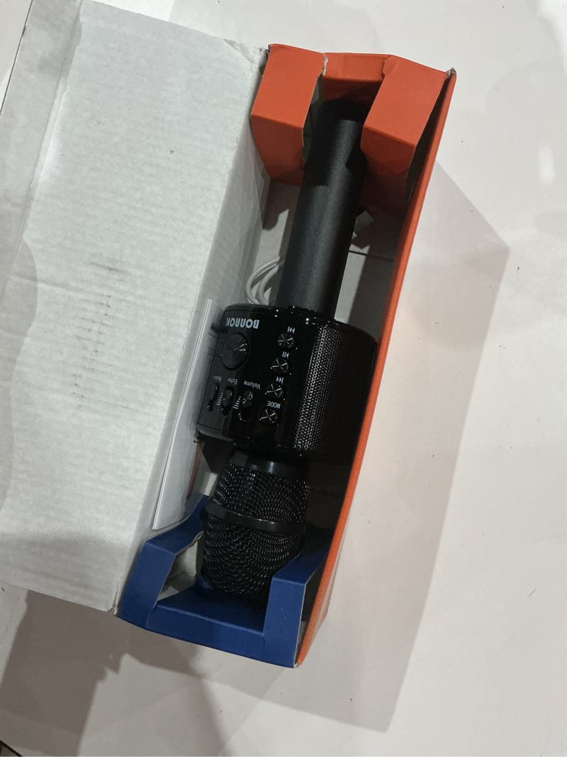 Condition photo showing Good Condition for Untitled Item