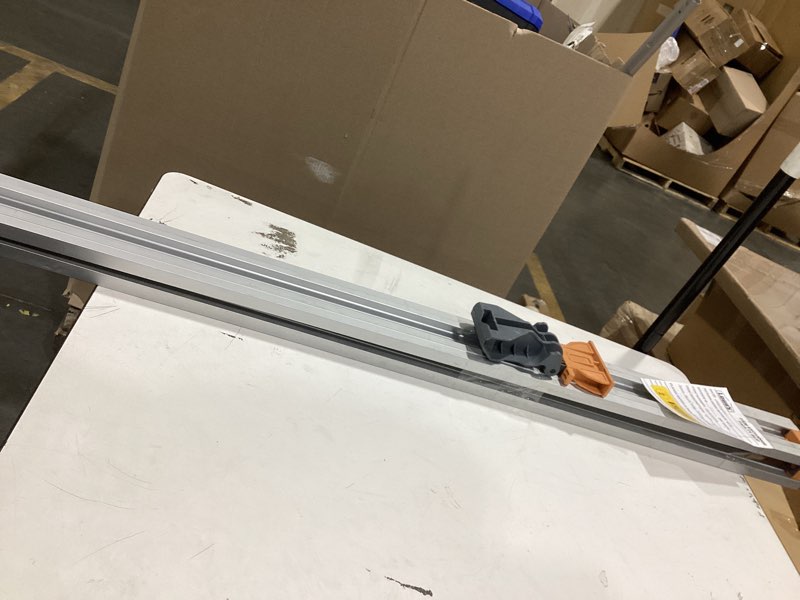 Condition photo showing Good Condition for johnson level aluminum 2-in adjustable square