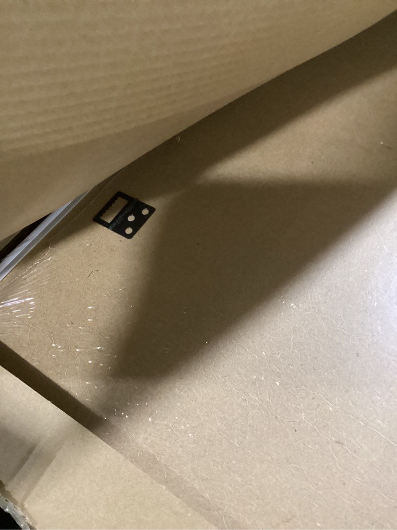 Condition photo showing Good Condition for elsker&home 22.375 x 34 poster frame 3 pack, white 22.375x34 picture frame | 22.375x34 frame for horizontal or vertical wall mounting, sturdy and scratch-proof white 22.375 x 34