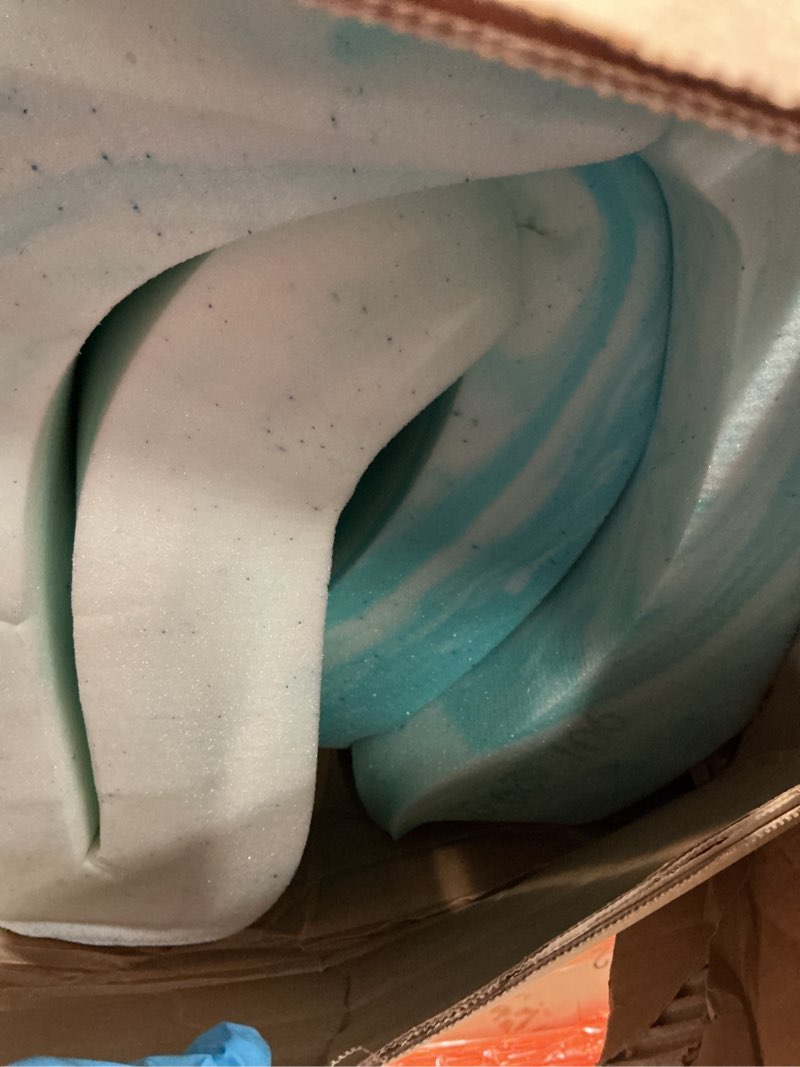 Condition photo showing Good Condition for Sweetcrispy Mattress Topper King, 3 Inch Thick Memory Foam Gel Infused Cooling Toppers Pad for King Size Bed, Sleeper Sofa, RV, Camper, CertiPUR US Certified, Ventilated and Breathable King 3 Inches