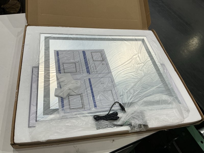 Condition photo showing Good Condition for fennio vanity mirror with lights 22''x18'' makeup mirror with lights,lighted makeup mirror with 10x magnification and usb?smart touch screen with 3-color lighting,dimmable?square white? white 22"l x 18"w