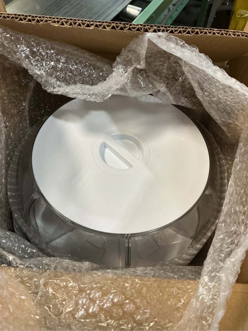Condition photo showing Good Condition for rotating grain distributor, 6-grid large rice storage container for storing rice, beans and cat food, sealed and moisture-proof, large size.