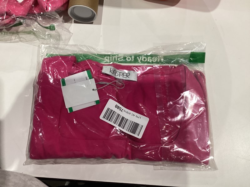 Condition photo showing New/Like New for Kasper Women's Cotton Spandex Faced Square Neck Tank Large Pink Perfection