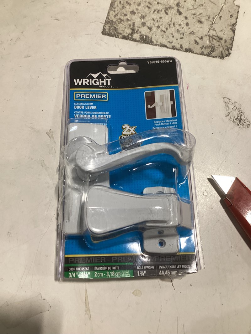 Condition photo showing Good Condition for wright products 1.75-in white screen door and storm door georgian lever latch