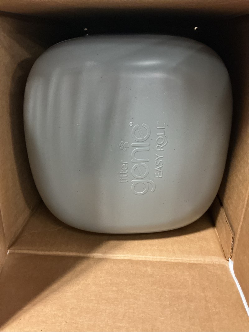 Condition photo showing Good Condition for litter genie easy roll cat litter disposal pail | odour control, refill bags & scoop grey