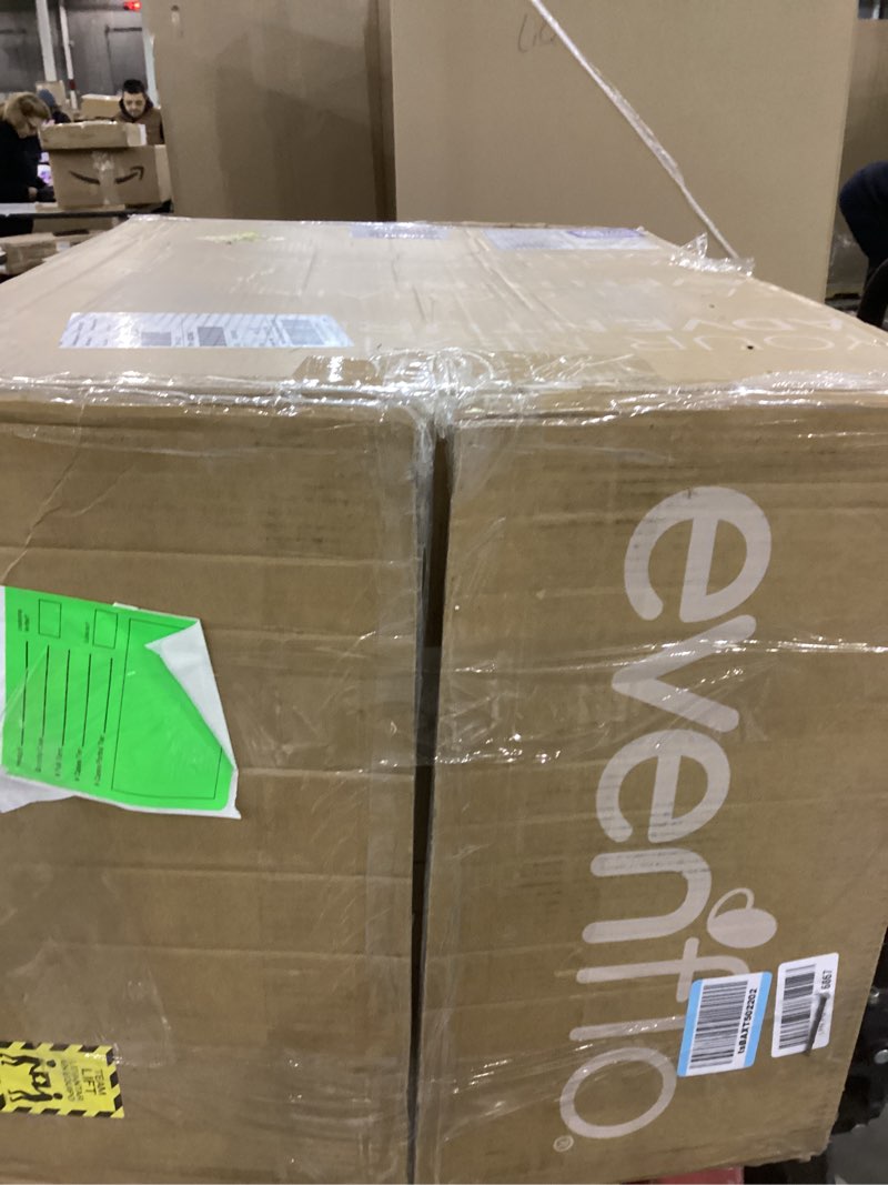 Condition photo showing New/Like New for Stroller