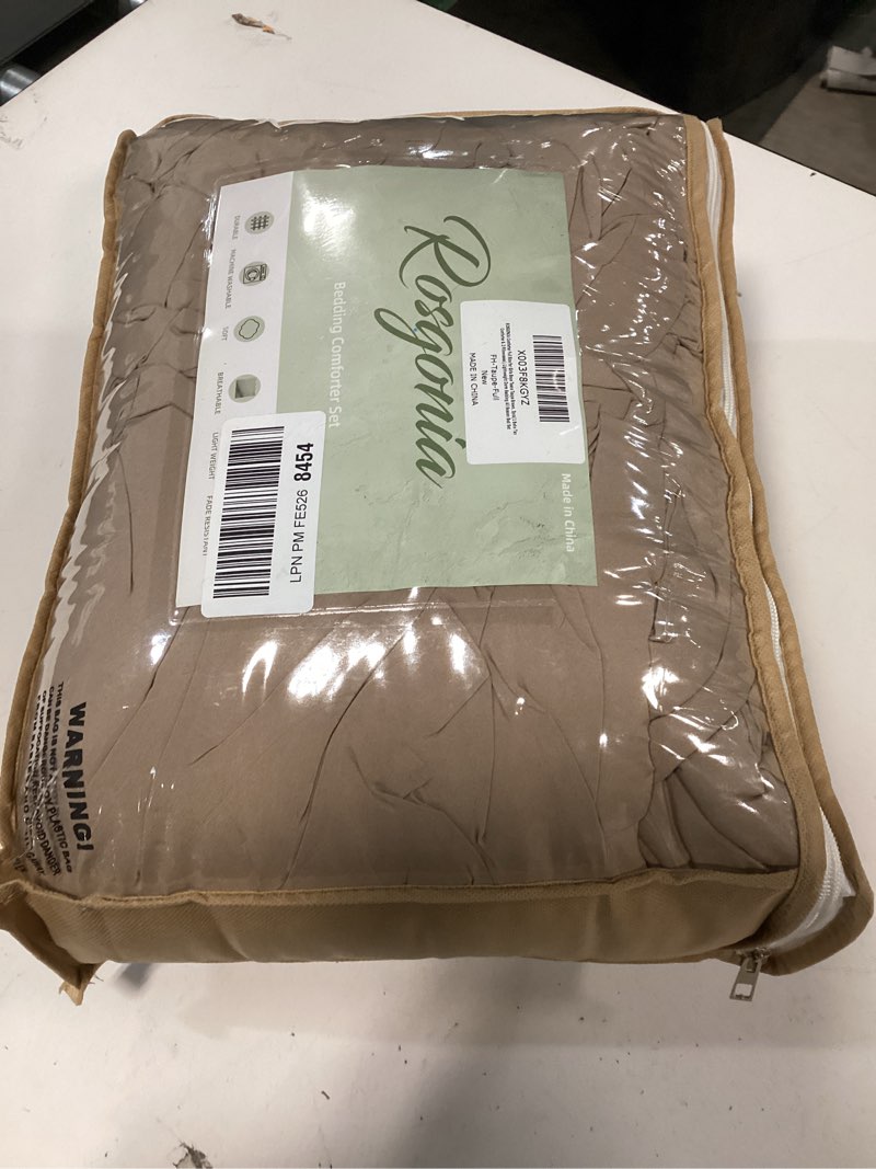 Condition photo showing Good Condition for ROSGONIA Comforter Full Size for Girls Boys Teens Taupe Brown, 3pcs(1 Boho Tan Comforter & 2 Pillowcases), Lightweight Dorm Bedding All Season Bed Set Full Comforter 79"x90" Taupe