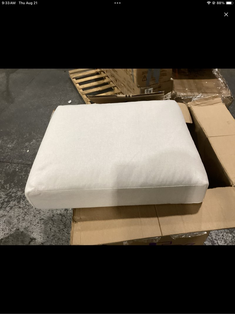 https://lotting-media.assets.bidfta.com/lotting_42d81ef1-6454-429a-8080-d0f4eea9a465