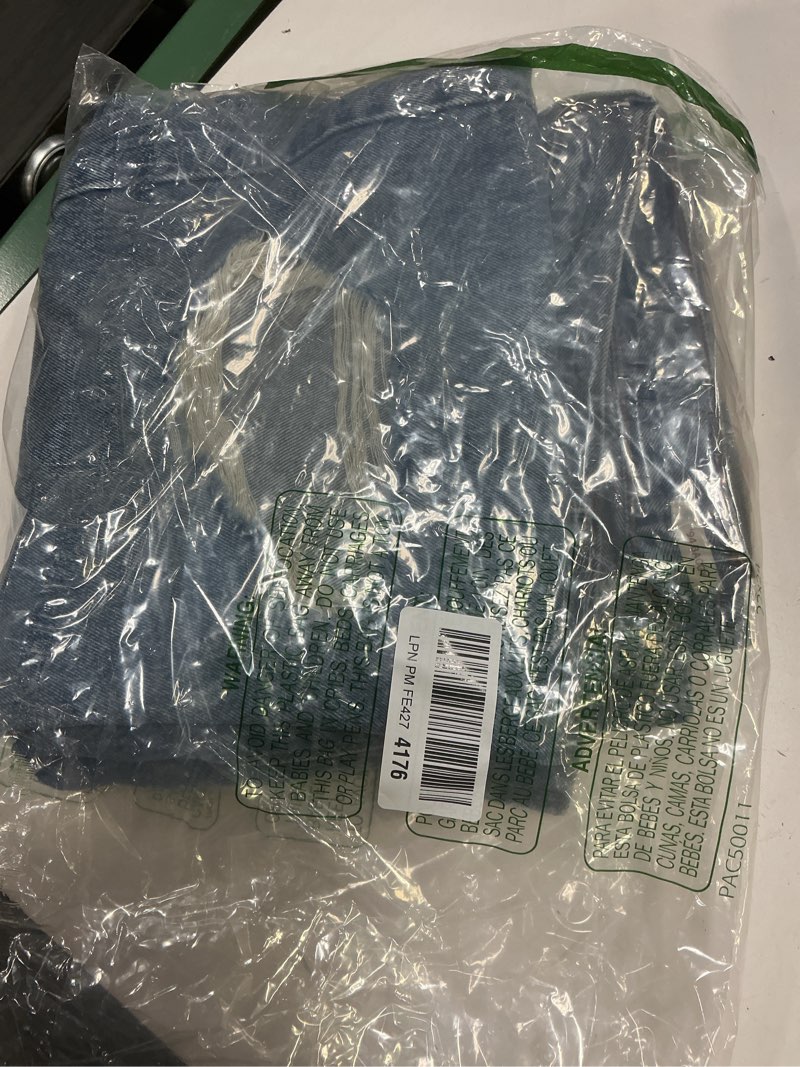 Condition photo showing New/Like New for Levi's Women's 94 Baggy (Also Available in Plus), Caution Hot Pants, Blue, 32 Regular