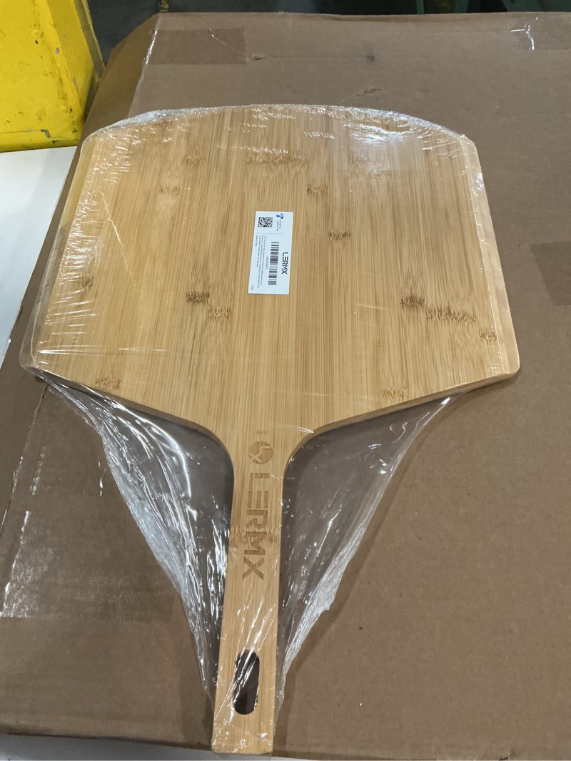 Condition photo showing New/Like New for Pizza Peel 16 Inch, Natural Bamboo Pizza Peel Pizza Paddle Spatula Oven Accessory for Large Wood Pizza Board For Transferring & Serving, Wood Pizza Cutting Board for Cheese Bread Fruit Vegetables 24"L x 16"W
