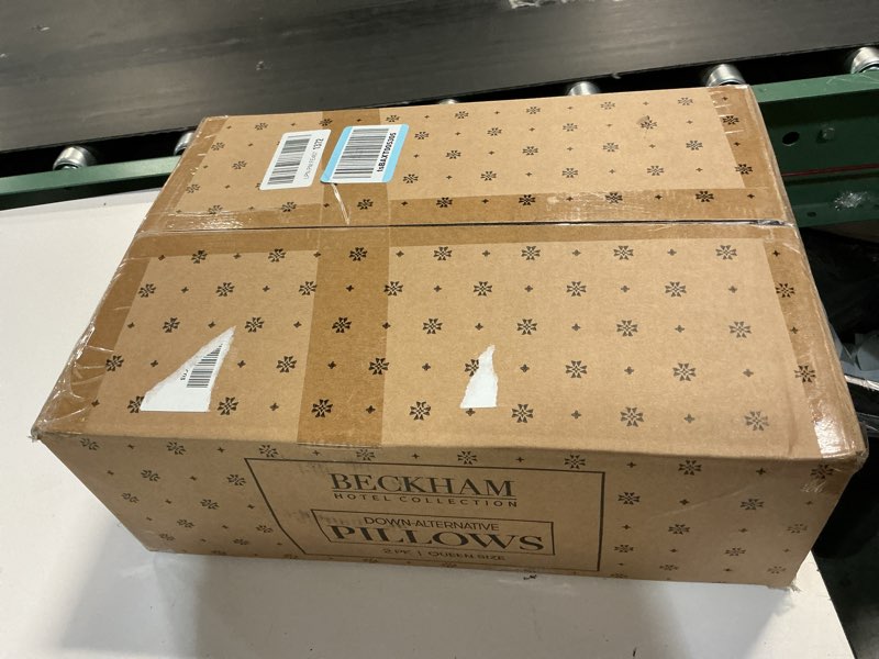 Condition photo showing New/Like New for Beckham Hotel Collection Bed Pillows Standard/Queen Size Set of 2 - Original Soft Down Alternative Pillow for Sleeping - Soft Support for Back, Stomach or Side Sleepers Queen / Standard White