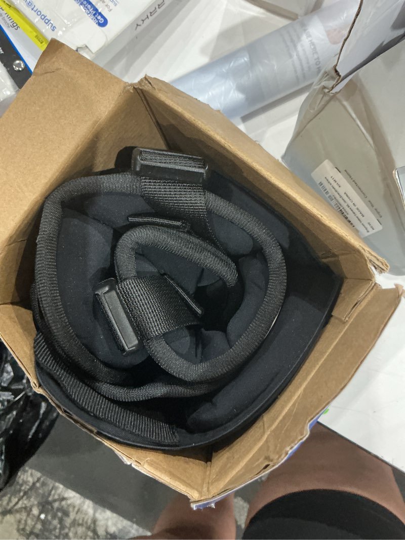 Condition photo showing Good Condition for sarisun airplane pillow combo with chin strap, travel pillows for airplanes with sleep eye mask, plane pillow for long flights, car road trip, 360° headrest, stop bobblehead, black