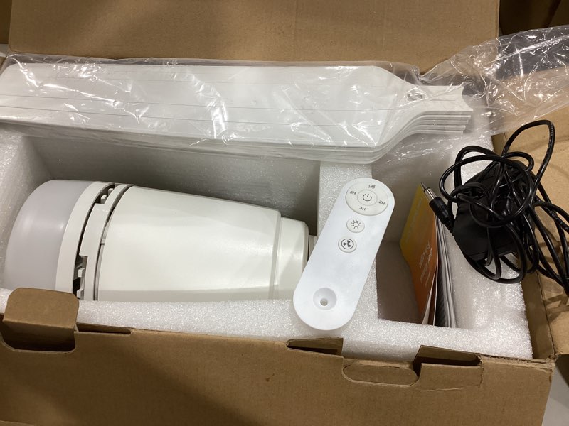 Condition photo showing Good Condition for gazebo outdoor ceiling fan light 31.5'', 40000mah large portable ceiling fan with remote and hanging hook, 4 wind speeds, 3000k-6500k dimmable canopy fan light for patios, pop up tent, camping 31.5 inch