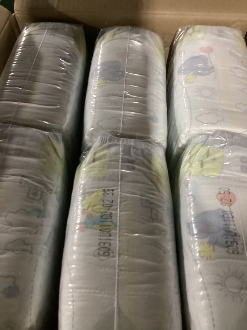 Condition photo showing Good Condition for Pampers Swaddlers Diapers, Size 4 (15-34 lbs), 150 Count, Absorbent, Keeps Baby Dry and Comfortable, Skin Safe Disposable Baby Diaper (Packaging May Vary) Size 4 150