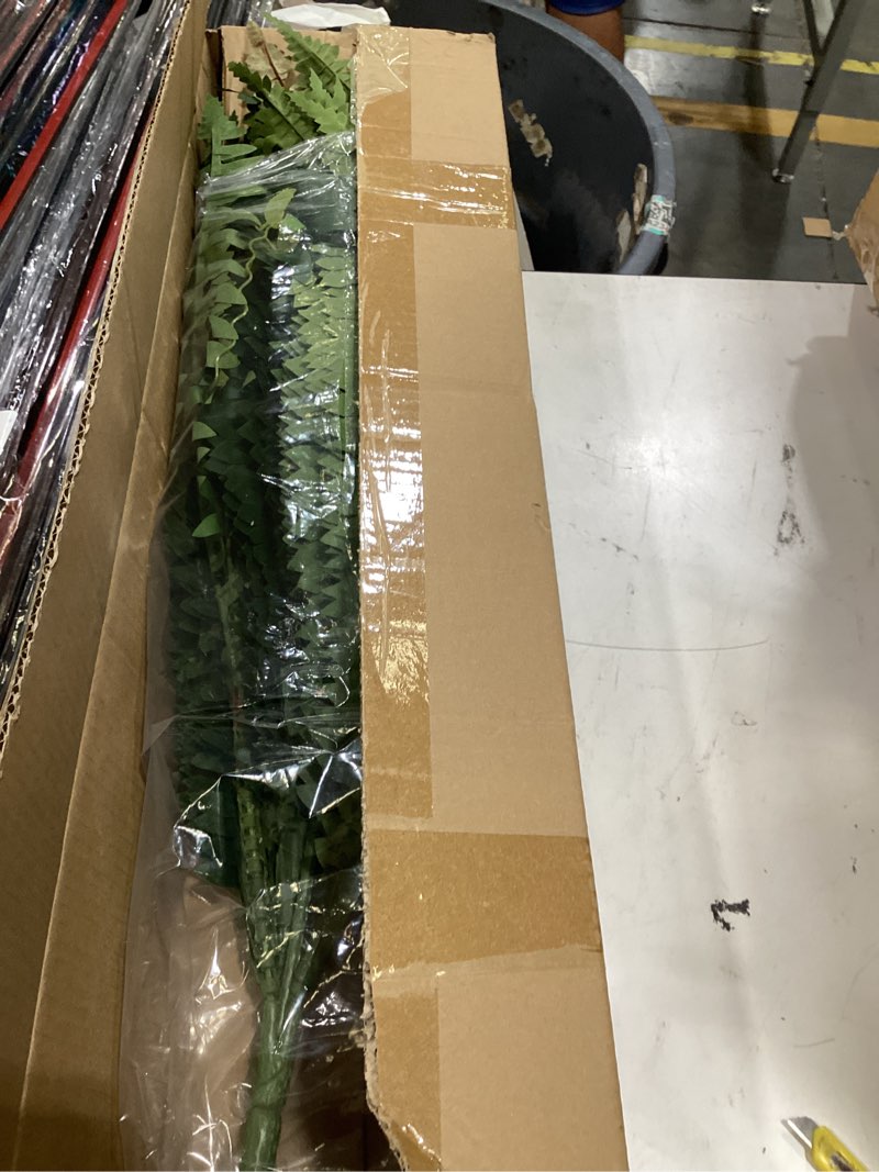 Condition photo showing New/Like New for giegxin 1 pack 49''/95 leaves artificial ferns for outdoors, large fake boston ferns bush, realistic uv resistant faux silk plants for porch patio hanging garden balcony office living room decor