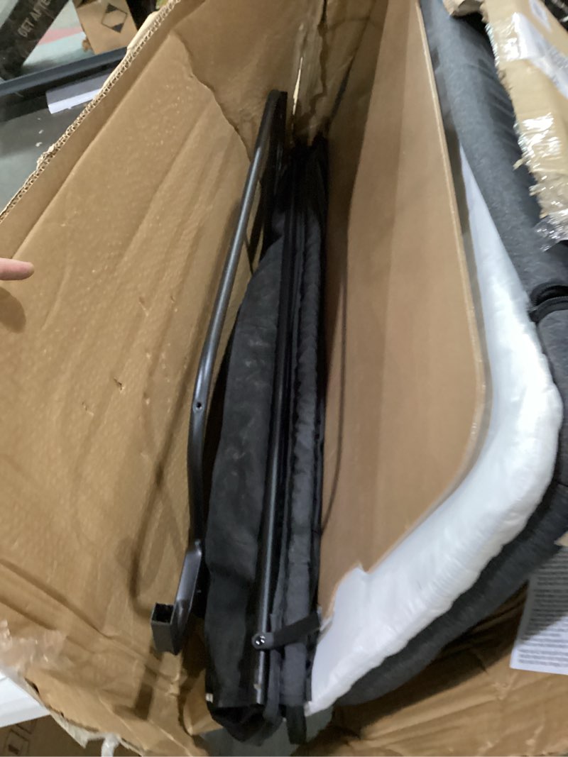  Baby bassinet