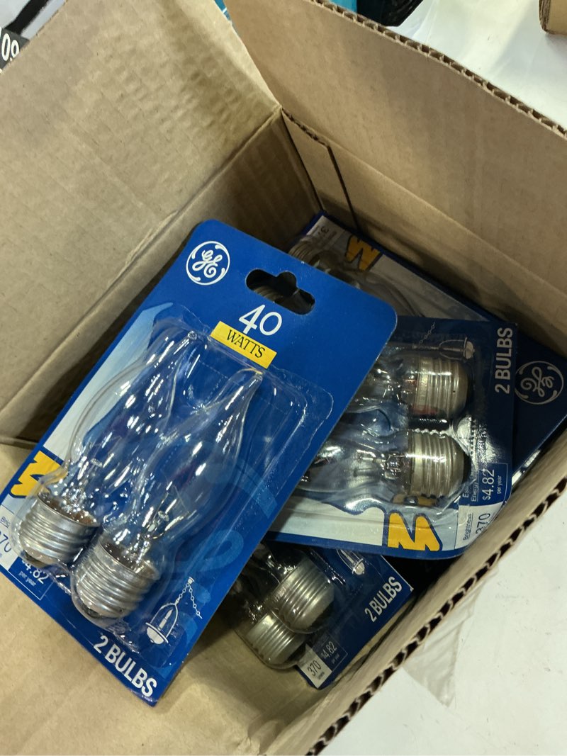 Condition photo showing Good Condition for ge 40 watt fan chandelier bulb, 2 ct(pack 6)