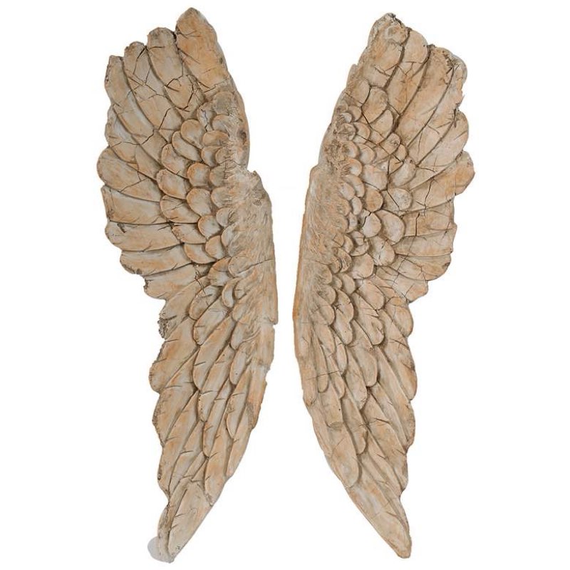 Wing Wall Décor