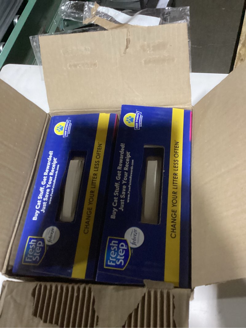 Condition photo showing New/Like New for Fresh Step Ever Fresh Advanced Multi Cat Clumping Litter with Febreze Freshness, 16 lb Each, Pack of 2 (Package May Vary) Febreze Clean Scent
