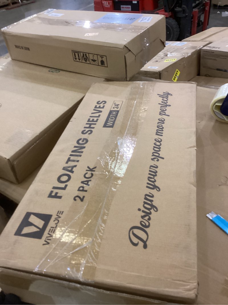 2 pack of floating shelves