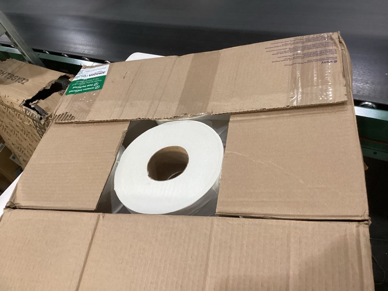 Condition photo showing Good Condition for Tork jumbo toilet paper roll tj 09 22A