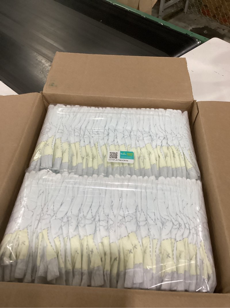 Condition photo showing New/Like New for pampers swaddlers diapers size 1  198 count (select for more options)